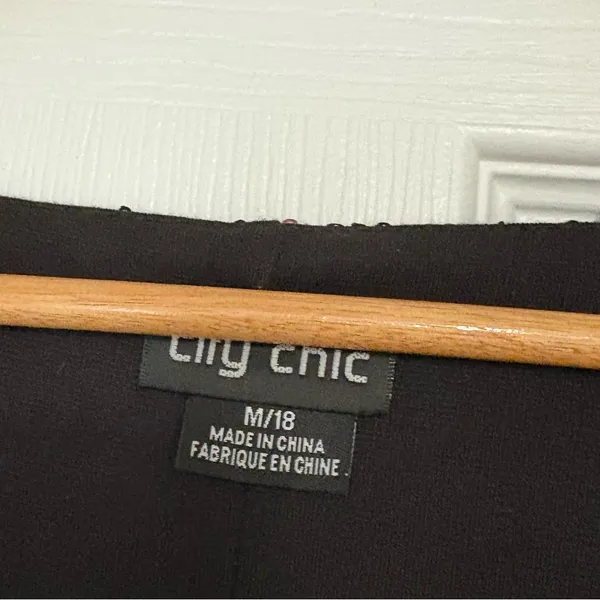 City Chic Reddish/Burgundy Sequin Dress‎ Size M/18 - Image 8