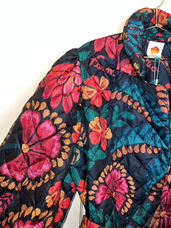 Farm Rio Black Floral Quilted Puffer Jacket XL NWT‎ Belted “Made in Brazil” - Image 4