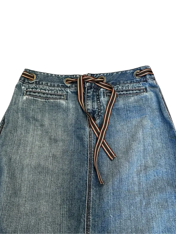 Vintage Y2K Denim Skirt Size 6 Low Rise Grommet Ribbon Belt Boho Streetwear - Image 2