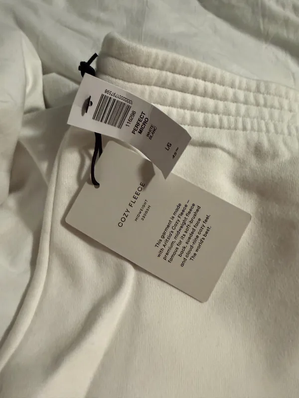 Aritzia short - Image 3