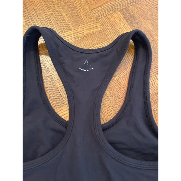 Beyond Yoga black racer back tank extra small - Image 3