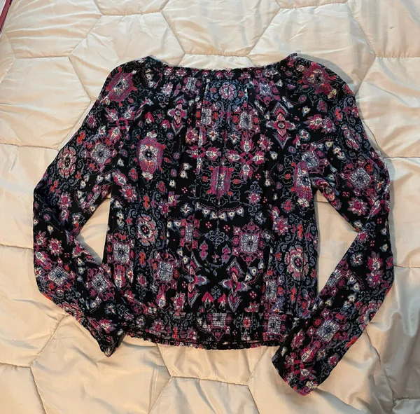 Off The Shoulder Boho Blouse - Image 4