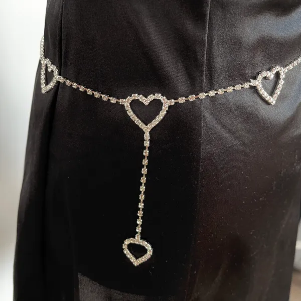 Rhinestones Heart Waist Chain Silver - Image 3