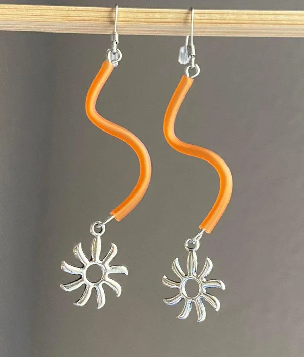 Handmade unique retro boho funky hippie style sun dangle earrings☀️ - Image 5