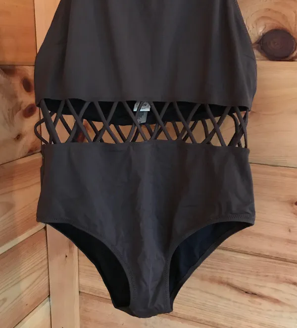 Solid & Striped AMAZING BROWN  ONE PIECE CUT OUT BATHING SUIT - Image 4