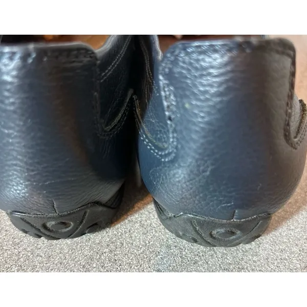 Womens‎ Bare traps Blue Loafer Size 7 Leather - Image 2