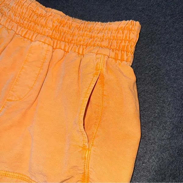 Aerie Babewatch High Waisted Shorts Small Peach Orange Pull On Summer Smocked - Image 4