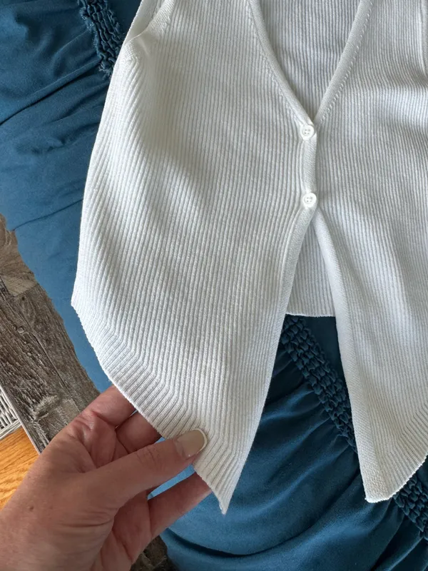 Bershka White Top - Image 4