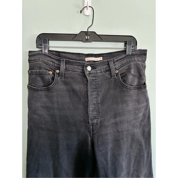 Levi's Jeans Women Sz 32 Black Dark Ribcage Straight Ankle Button Fly Pants - Image 2