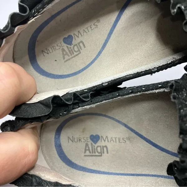 Nurse Mates by Sofft Farrah ruffle black leather slip on sneakers size‎ 8.5 - Image 7