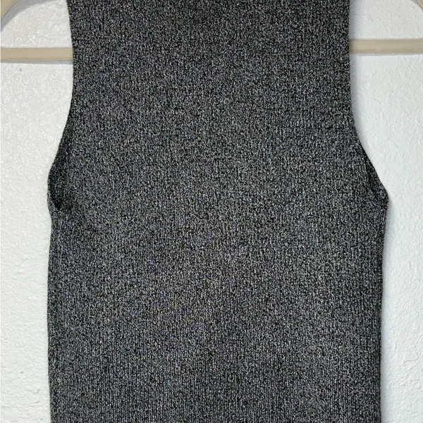 A New Day Silver Sleeveless Crop Top - Image 2
