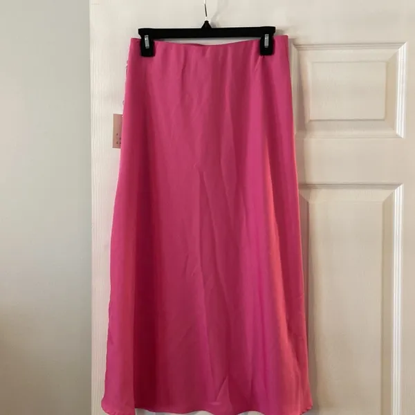 A New Day Elegant Pink Maxi Skirt size S length 30” waist 28”elastic brand new - Image 5