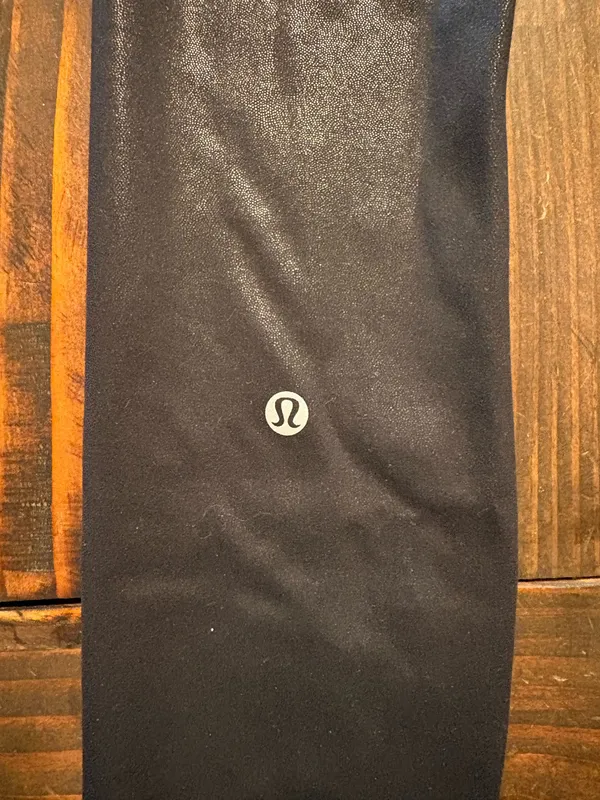 Lululemon Leggings Align 28"  - Image 3