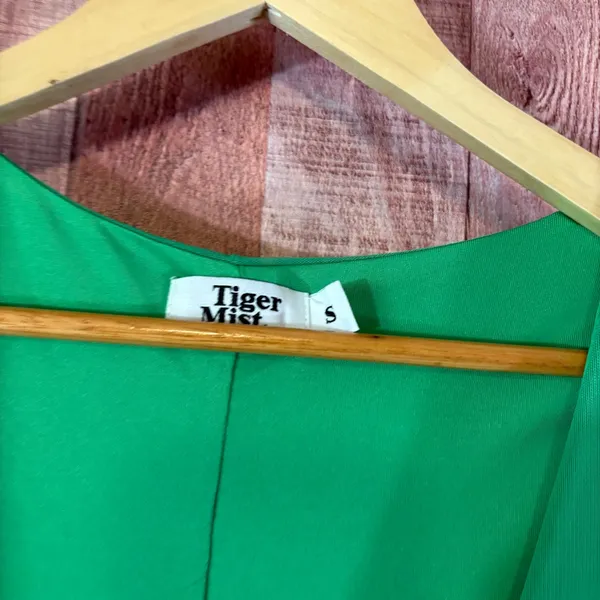 Tiger Mist Sunnie Green Cutout Dress Size‎ Small - Image 7
