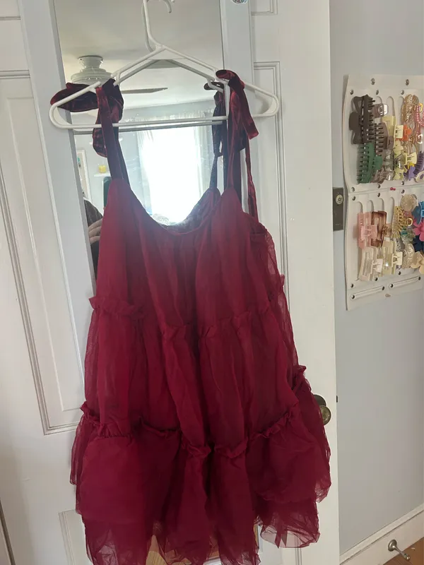 Ruffle tiered red tulle dress - Image 2