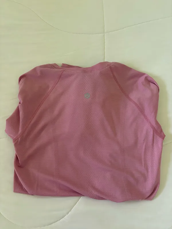 Lululemon Swiftly Tech Long Sleeve - Image 2
