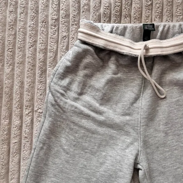 Wild Fable Light Gray Joggers with Drawstring - Image 2