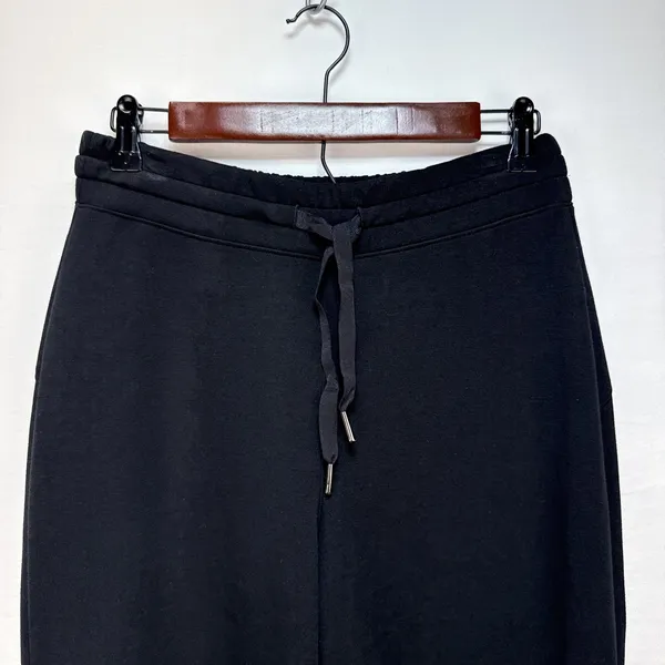 SPANX AirEssentials Womens Tapered Jogger Pants Size M Black Drawstring‎ Pockets - Image 2