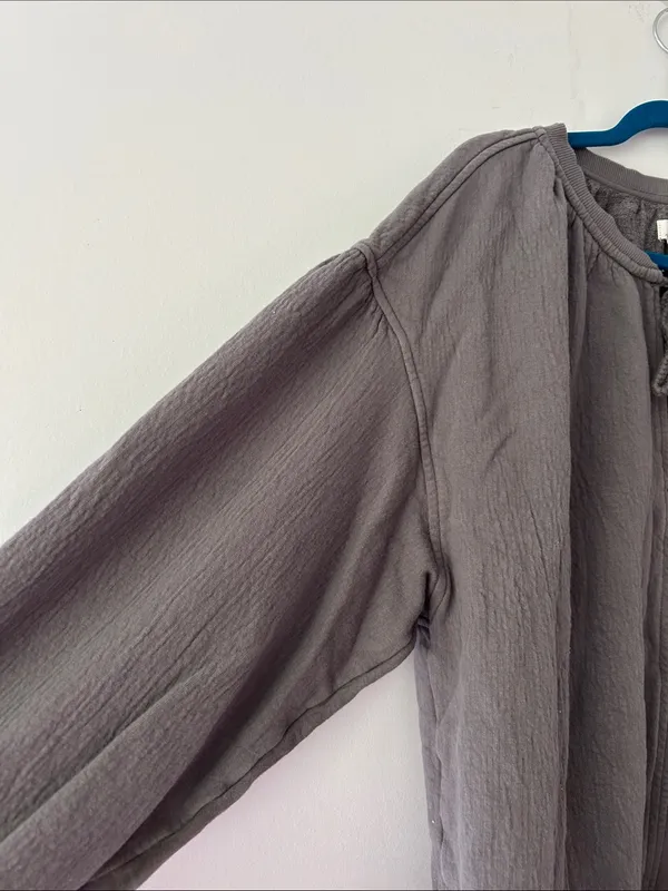 Aerie |Oversized Gray Tie-Neck Pullover Sweatshirt sz M - Image 3