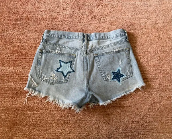 AGOLDE Women’s 29 Distressed Denim Cutoff Shorts Star Patch Button Fly - Image 6