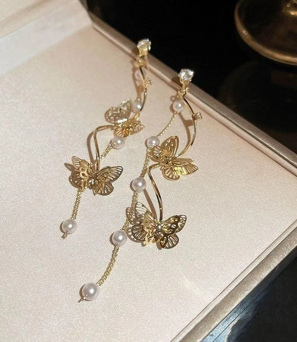 Elegant Butterfly Dangle Drop Earrings for Women - Image 3