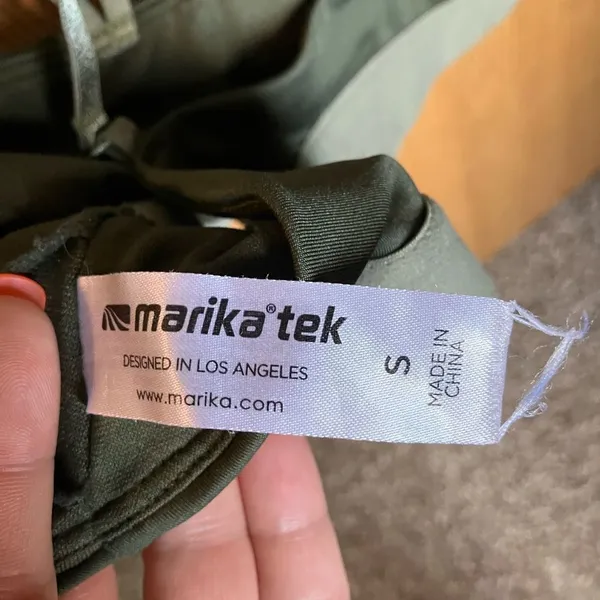 Marika green Racerback sports bra size small - Image 3