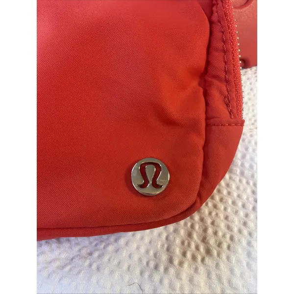 lululemon Everywhere Belt Bag Red Nylon Fanny Pack Crossbody - Image 2