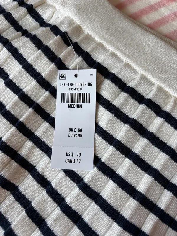 Abercrombie Sweater Shorts - Image 5
