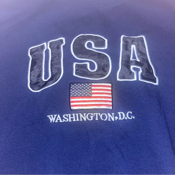 Vintage Washington DC Crewneck Sweatshirt Embroidery Logo M - Image 2