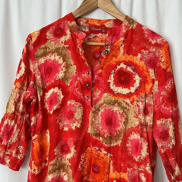 Saachi Colorful Floral 3/4 Sleeve Tunic Shirt Top **Size M** 🌸🌺🌸🌺 - Image 3