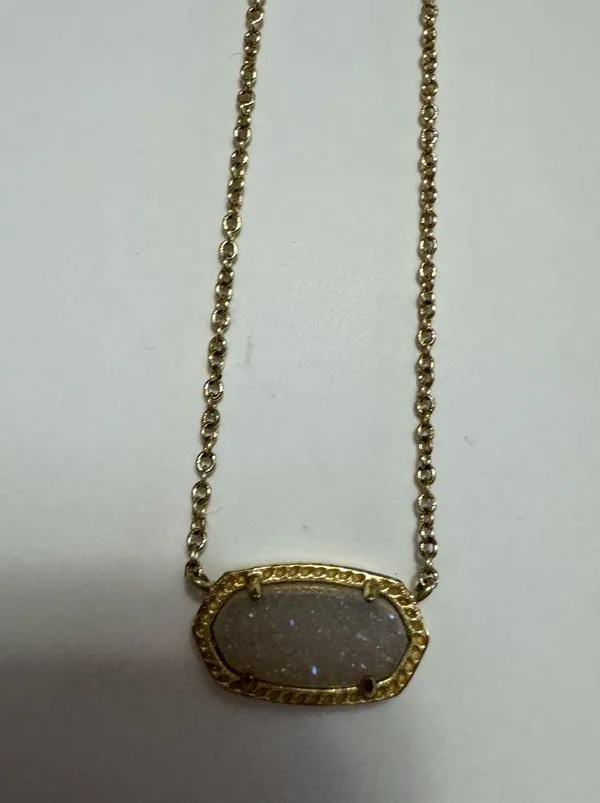Kendra Scott Elisa Necklace - Image 2