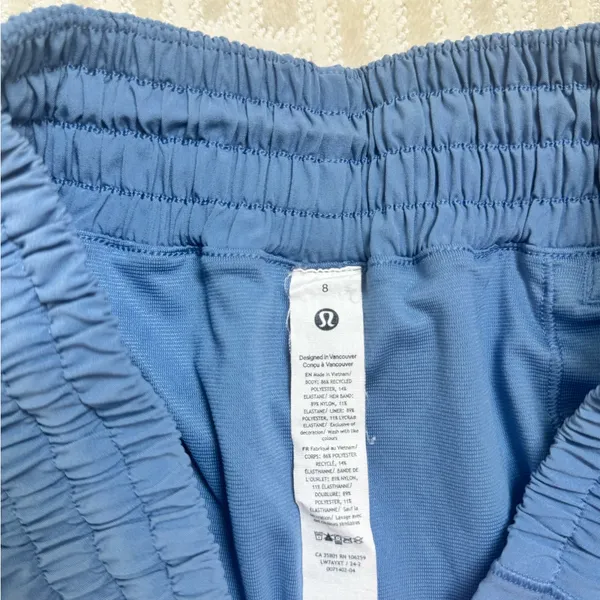 Lululemon Hotty Hot Shorts Long - Image 2