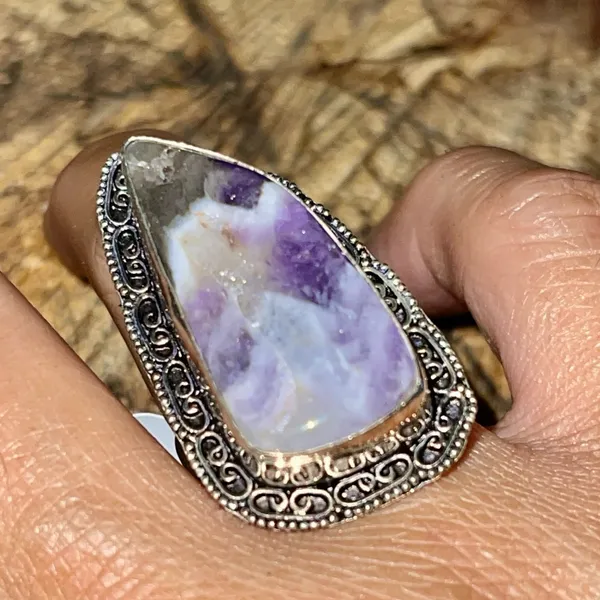 Purple Chevron Amethyst Ring Size 8 1/4 - Image 4
