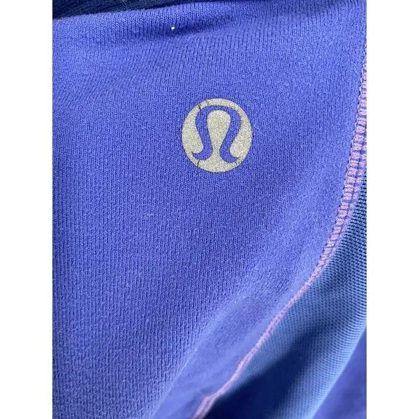Lululemon Womens Tank Top Purple Blue Racerback Shelf Bra Size 6 - Image 5