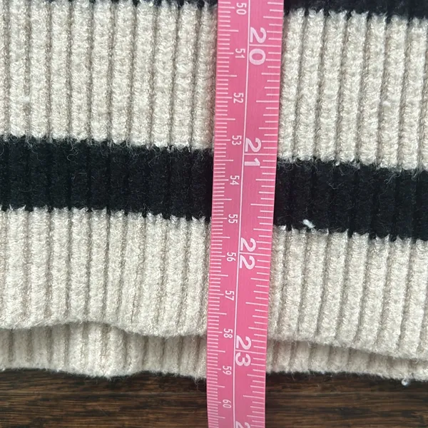 English‎ Factory Striped Turtleneck Sweater - Image 7