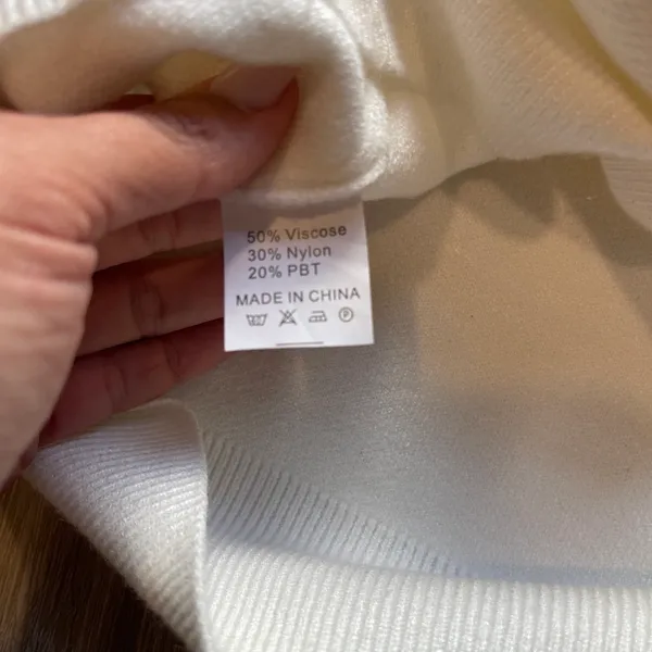 Women’s cream crew neck oversized sweater size M - Image 5