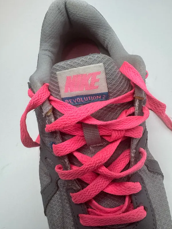 Nike Revelation 2 Athletic Shoes Size 9  - Image 8
