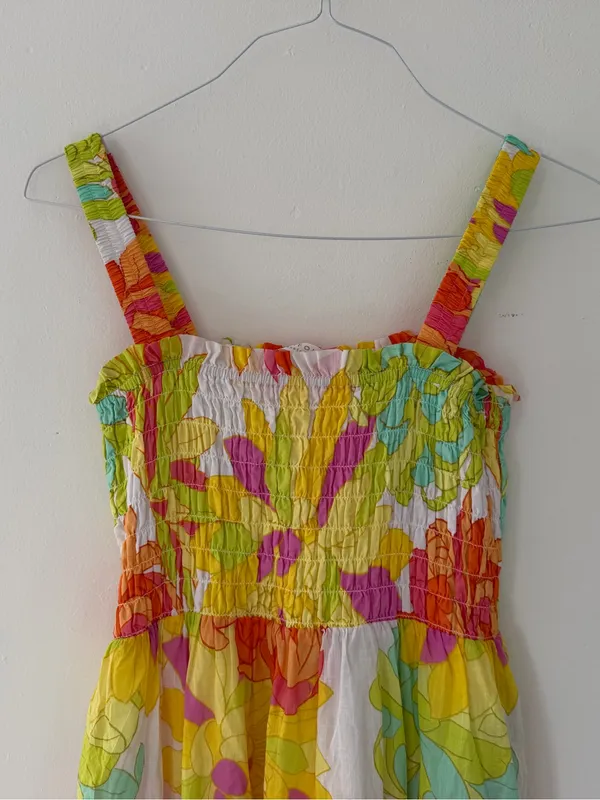 Seafolly Palm Springs Smocked Midi Dress in Lime Light Multi Floral Size Medium - Image 4