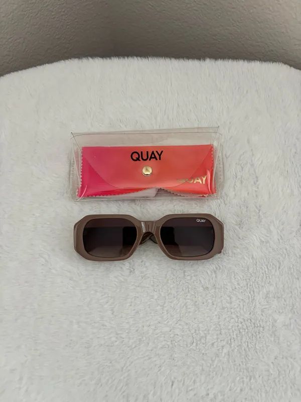 QUAY Australia HYPED UP Brown Sunglasses - Image 3
