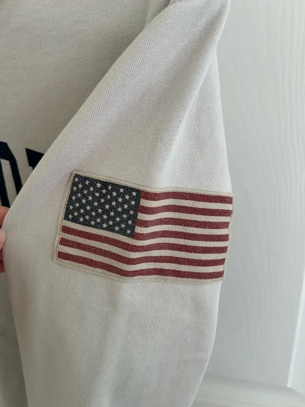 Brandy Melville Newport Crewneck - Image 4