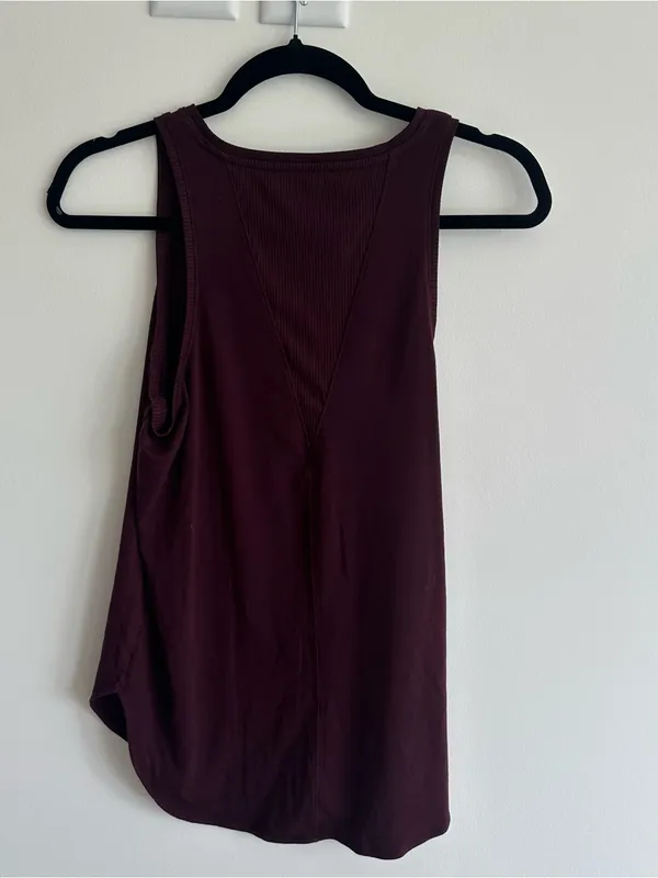 Athleta Sleeveless Tank Top - Burgundy - Image 3