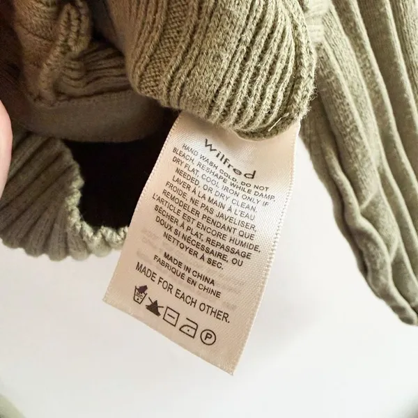 Aritzia Wilfred Merino Wool V-neck Cardigan Size XXS - Image 7