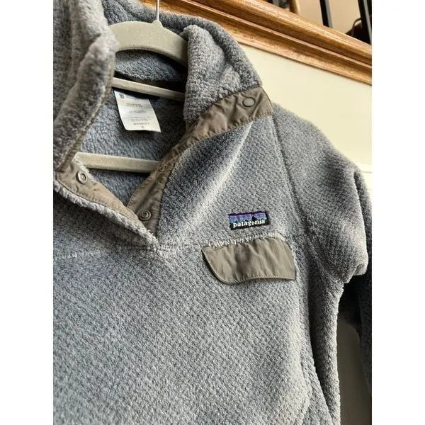 Patagonia Women's‎ Re-Tool Snap-T Pullover Size S Gray Fuzzy Jacket Sweater - Image 2