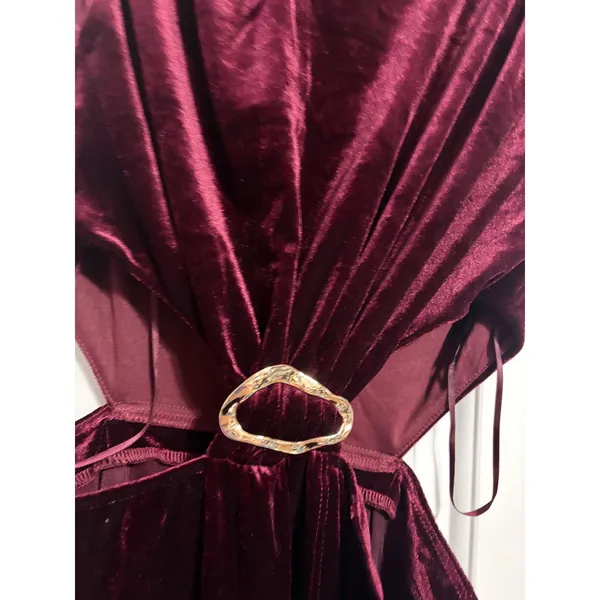 D.ARK Dress Velvet Cutout Burgundy Gold Hardware Midi M NWOT Aesthetic - Image 6