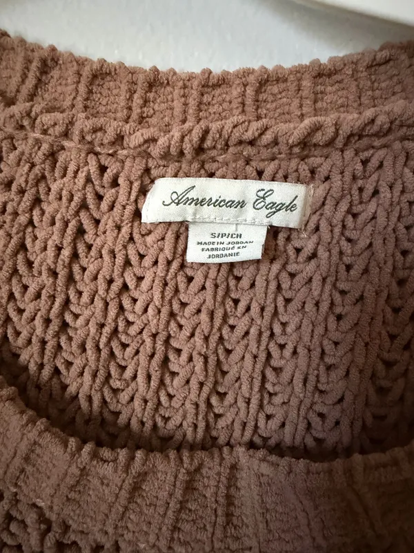 American Eagle Oversized Chunky Knit Sweater - Image 4