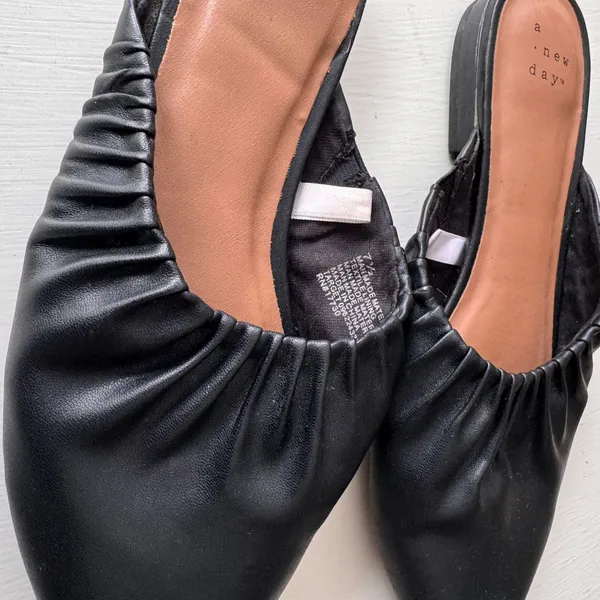 A New Day Womens Black Elle Slip On Pointed Toe Low Heel Shoes Sz 7.5 - Image 2