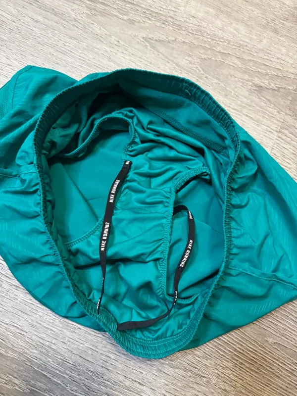 •NIKE• RUNNING SHORTS - Image 3