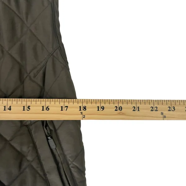 Cabela's Women's Size‎ Small Green Quilted Outdoor Hunting Vest - Image 6
