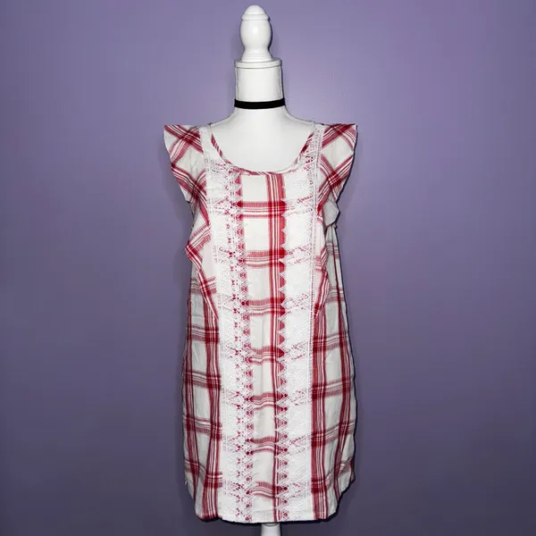 Entro NWT Boutique Red and White Plaid Dress with Lace Detail - Image 2