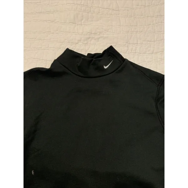 Nike Pro Therma Black, size Large woman's. Nike Compression shirt - Image 2